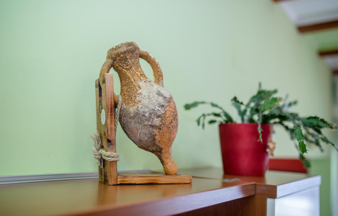 Apartments Luka Rab Town Ngoại thất bức ảnh